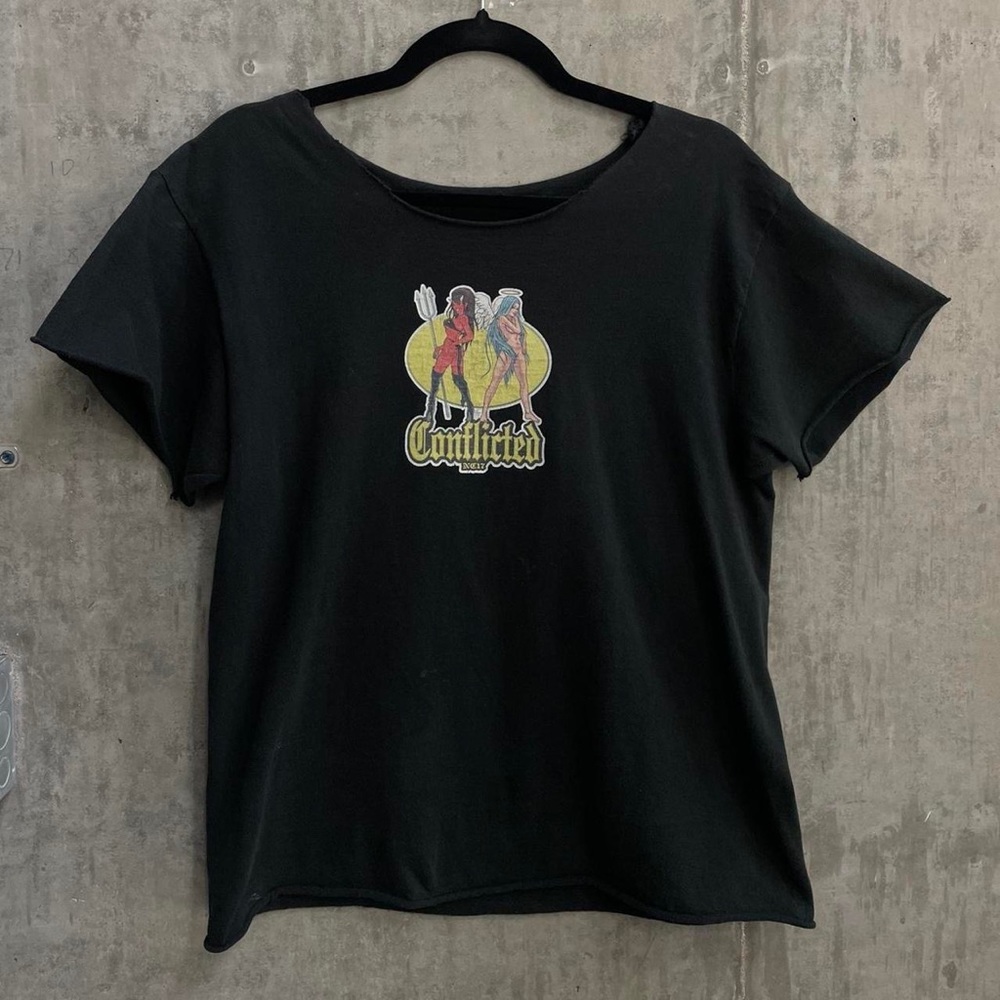 Rare NC17 early 2000’s Conflicted graphic t shirt